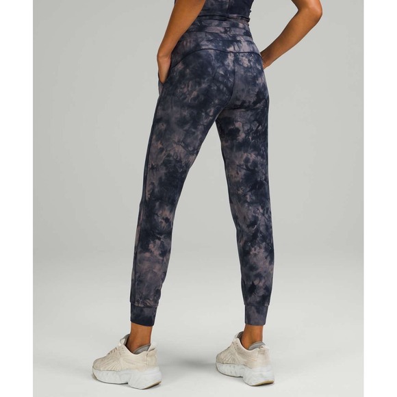Lululemon Ready to Rulu Jogger 29" - Picture 2 of 6